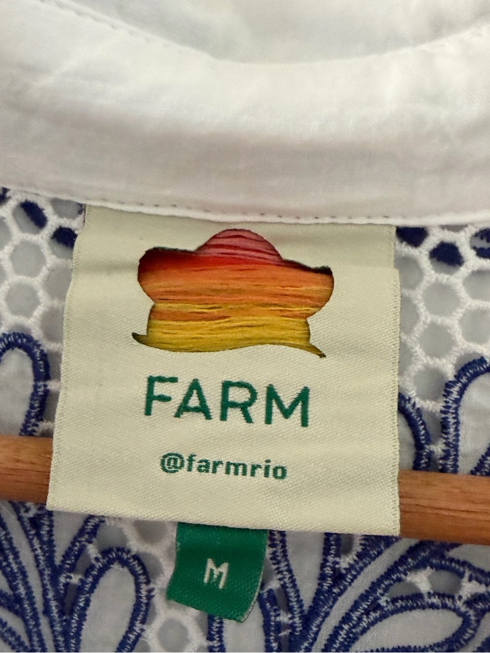 ๐ NWOT Farm Rio Size M Blue Palm Trees Richelieu Collared Shirt 100% Cotton Boho - Picture 12 of 16